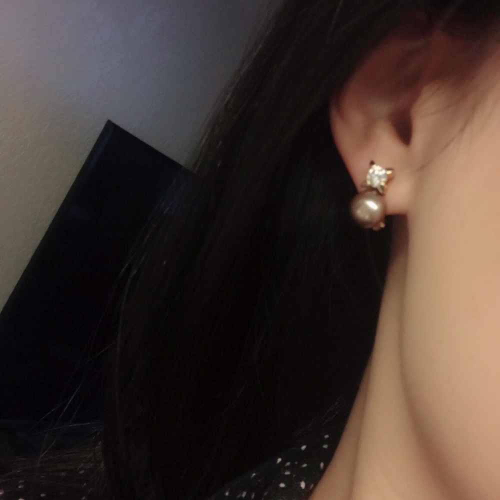 fantastic faux pearl earrings